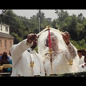 Meet your Posher, Geraline